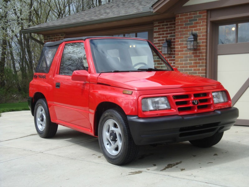 Illustration for article titled Geo Tracker + Ford 5.0 V8 =..?